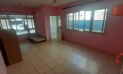 Casa com 2 quartos à venda na Pérola Byngton, 186, Parque Bitaru, São Vicente por R$ 480.000
