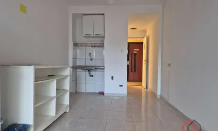 Kitnet / Stúdio à venda na Avenida Bartolomeu de Gusmão, 45, Embaré, Santos por R$ 255.000
