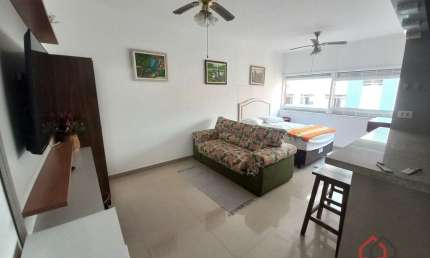Kitnet / Stúdio para alugar na Avenida Marechal Floriano Peixoto, 120, Gonzaga, Santos por R$ 3.000