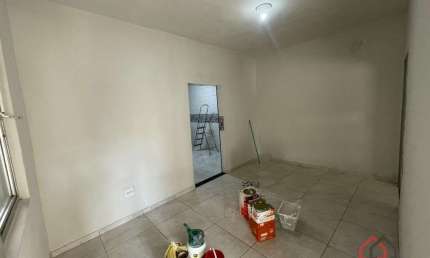 Casa com 2 quartos para alugar na Professor Nelson Espíndola Lobato, 142, Rádio Clube, Santos por R$ 1.500