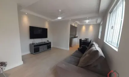 Casa com 2 quartos à venda na Rua Coelho Neto, 30, Marapé, Santos por R$ 1.060.000