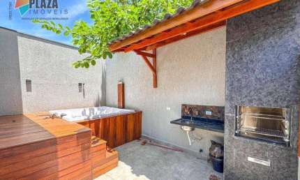 Casa com 2 dormitórios à venda, 75 m² por R$ 780.000,00 - Canto do Forte - Praia Grande/SP