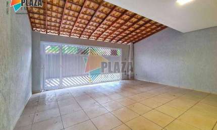 Sobrado 3 dormitórios com 3 suítes  à venda, 179 m² por R$ 849.000 - Boqueirão - Praia Grande/SP