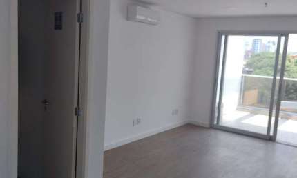 Sala comercial para alugar na Rua Ana Pereira Melo, Vila Campesina, Osasco