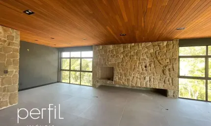 Condomínio de terrenos exclusivíssimos à venda, com áreas privativas de 1.200 a 1760m2, em campo alegre