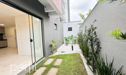 Apartamento em construção a venda com dois quartos sendo uma suíte no bairro Costa e Silva - Joinville/ SC
