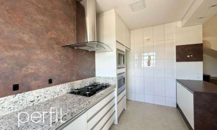 Cobertura duplex a venda com tres quartos sendo uma suite no bairro Costa e Silva - Joinville/ SC
