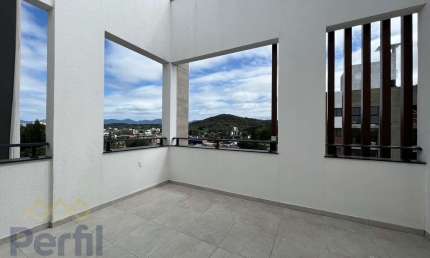 Cobertura à venda - 3 suítes - 136m2 privativos - bairro Anita Garibaldi - Joinville/SC.
