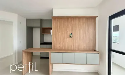 Apartamento a venda com 3 quartos sendo 1 suíte no bairro Anita Garibaldi - Joinville/ SC