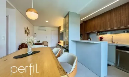 Apartamento a venda com 3 quartos sendo 1 suíte no bairro Costa e Silva - Joinville/ SC