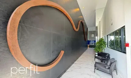 Apartamento à Venda em Joinville-SC, Bairro Glória: 4 quartos, 2 suítes, 2 salas, 4 banheiros, 2 vagas de garagem, 138,47 m².