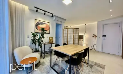 Apartamento à venda em Joinville-SC, bairro Saguaçu: 1 quarto, 1 sala, 1 banheiro, 1 vaga de garagem!