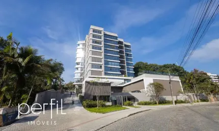 Apartamento com 2 suítes mais 2 quartos e piscina no bairro América - Joinville/SC