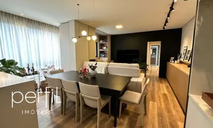 Apartamento 80m2, com 1 suíte e 2 vagas de garagem na Anita Garibaldi, Joinville-SC: confira esta oportunidade!