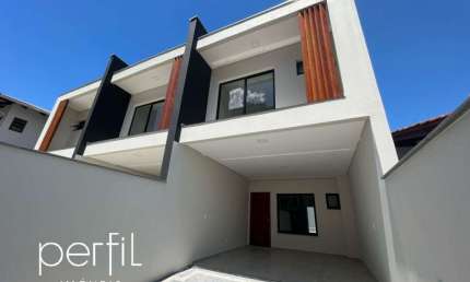 Casa com 3 quartos à venda no Saguaçu, Joinville 