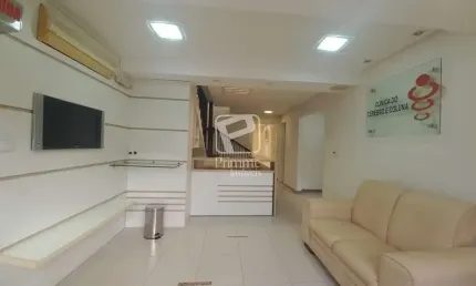 Excelente sobrado comercial, Centro, Balneário Camboriú - SC