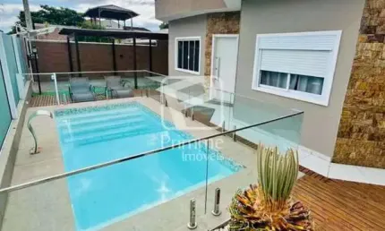 Casa com piscina em camboriu, São Francisco de Assis, Camboriú - SC