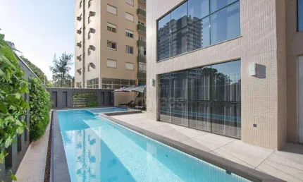 Excelente apartamento 04 suítes 252 m2 privativo/localização privilegiada de Joinville