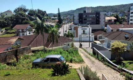 Terreno residencial à venda, 672 m² por R$ 580.000 - Saguaçu - Joinville/SC