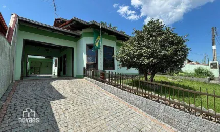 Casa com 5 dormitórios à venda, 240 m² por R$ 950.000,00 - Floresta - Joinville/SC