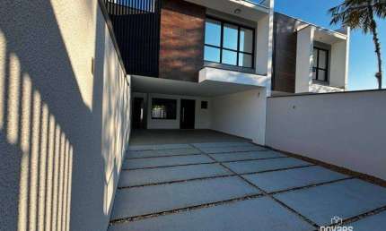 Sobrado com 3 dormitórios à venda, 161 m² por R$ 1.130.000,00 - Saguaçu - Joinville/SC