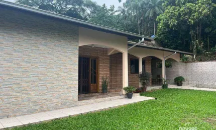 Casa com 2 suítes + 1 dormitório à venda, 200 m² por r$ 795.000 - boa vista - joinville/sc