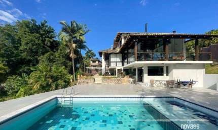 Casa com 4 dormitórios à venda, 351 m² por R$ 2.900.000,00 - Atiradores - Joinville/SC