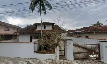 Apartamento com 2 dormitórios para alugar, 50 m² por R$ 2.200,01/mês - Bucarein - Joinville/SC