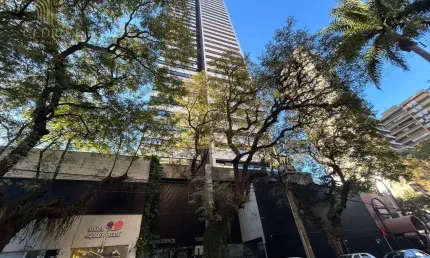 Apartamento à venda no La Residence na Zona 01 em Maringá/PR com 194,26m² privativos e 4 suítes