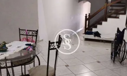 Sobrado com 4 dormitórios à venda, 248 m² por R$ 640.000,00 - Montanhão - São Bernardo do Campo/SP
