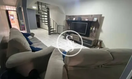 Sobrado com 4 dormitórios à venda, 265 m² por R$ 750.000,00 - Jordanópolis - São Bernardo do Campo/SP