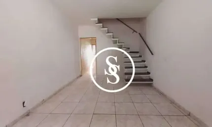 Aluga Casa Sobrado com 2 quartos, banheiro e 1 vaga de garagem - Bairro Assunção - São Bernardo do Campo/SP