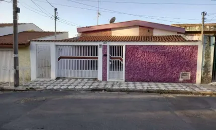 Casa para Venda em Sorocaba, Vila Hortência, 5 dormitórios, 3 banheiros, 3 vagas