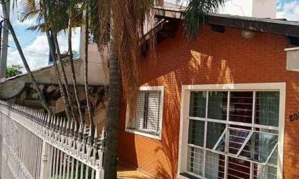 Casa para Venda em Sorocaba, Além Ponte, 3 dormitórios, 1 banheiro, 4 vagas
