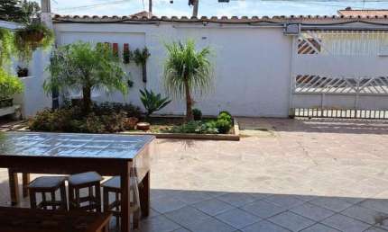 Casa para Venda em Sorocaba, Central Parque Sorocaba, 3 dormitórios, 2 banheiros, 3 vagas