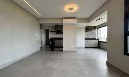 Apartamento para Locação em Sorocaba, Parque Campolim, 3 dormitórios, 1 suíte, 3 banheiros, 2 vagas