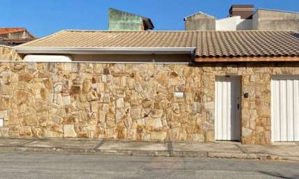Casa para Venda em Sorocaba, Vila Haro, 3 dormitórios, 1 suíte, 2 banheiros, 2 vagas