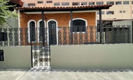 Casa para Venda em Sorocaba, Jardim Maria Antônia Prado, 3 dormitórios, 1 suíte, 2 banheiros, 5 vagas