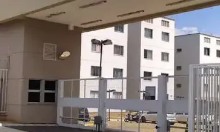 Vende-se apartamento com 2 quartos sendo 1 banheiro social, sala, cozinha , vila oliveira, aparecid