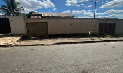 Casa com 3 quartos à venda na rua h 130, cidade vera cruz, aparecida de goiânia, 100 m2 por r$ 320.000