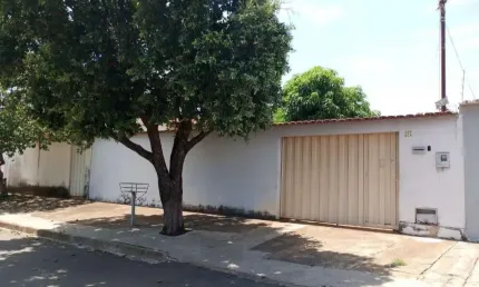 Casa com 2 quartos à venda na rua l 13, papillon park, aparecida de goiânia, 110 m2 por r$ 300.000