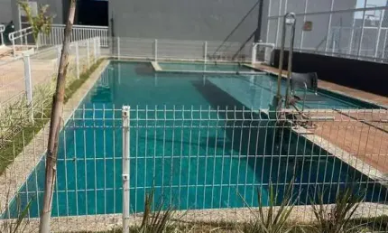 Aluga-se apartamento com 2 quartos sendo 1 banheiro social, setor conde dos arcos complemento, apar