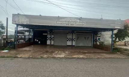 Aluga-se uma distribuidora de bebidas sem fiador, 1 banheiro, no forro pvc - jardim tiradentes,  ap