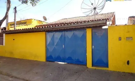Casa à venda por R$ 450 Mil no Jardim Imperial - Atibaia, SP