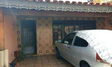 Casa à venda por R$ 300.000,00 - Planalto de Atibaia - Atibaia/SP
