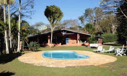 Sítio à venda, 24000 m² por R$ 2.200.000,00 - Peão - Piracaia/SP