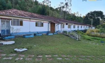 Sítio à venda, 133100 m² por R$ 1.600.000,00 - Peão - Piracaia/SP