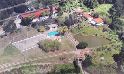 Chácara / sítio com 4 quartos à venda em Pião, Piracaia 
