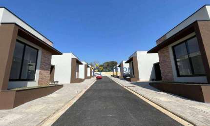Casas Térreas Modernas à Venda em Itapetinga, Atibaia - 3 Dormitórios com Suíte, 96 m²