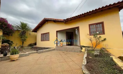 Casa com 4 dormitórios à venda, 500 m² por R$ 1.000.000 - Jardim América - Bragança Paulista/SP